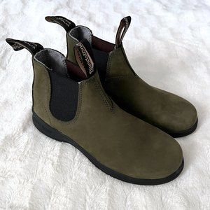 NEW Blundstone 2010 Olive Nubuck Chelsea Boots -  3.5AU, 5.5/6 US womens